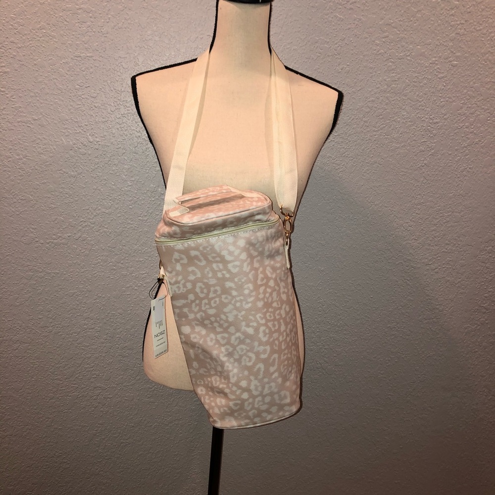 Chico Leopard Insulated Wine Bag NWT